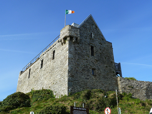 Dunasead Castle